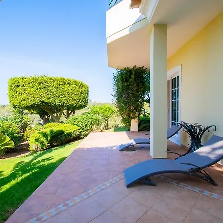 42 Presa Do Moura - Elegant 2-bedroom Townhouse * Carvoeiro (Lagoa)