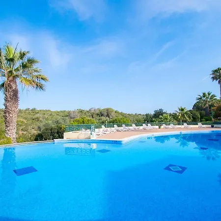 Vakantiehuis 42 Presa Do Moura - Elegant 2-bedroom Townhouse *