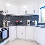 42 Presa Do Moura - Elegant 2-bedroom Townhouse * Carvoeiro (Lagoa)