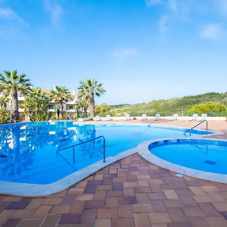 42 Presa Do Moura - Elegant 2-bedroom Townhouse Ferienhaus *