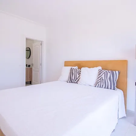 42 Presa Do Moura - Elegant 2-bedroom Townhouse Ferienhaus