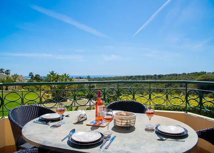 Ferienhaus 42 Presa Do Moura - Elegant 2-bedroom Townhouse